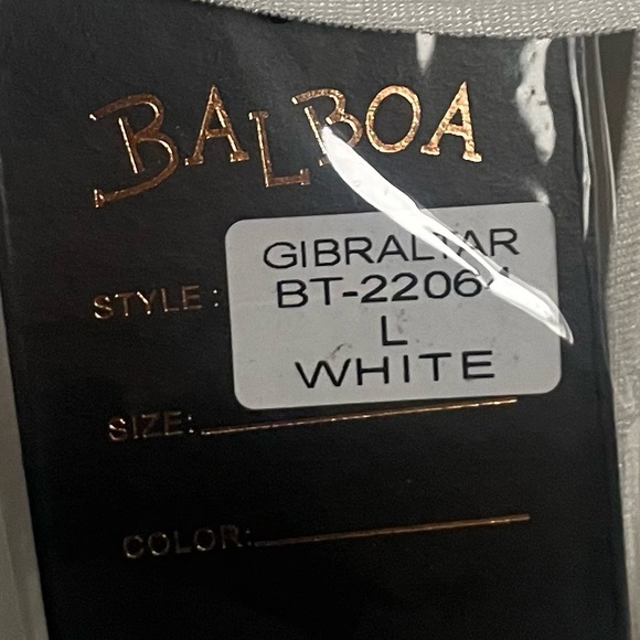 Balboa Halter Top with Wrap Around Waist Style and Cut Out Design - Size Large - Picture 5 of 7